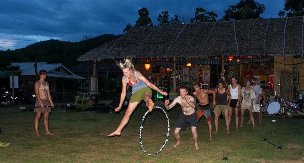 Pai Circus Hostel Zewnętrze zdjęcie