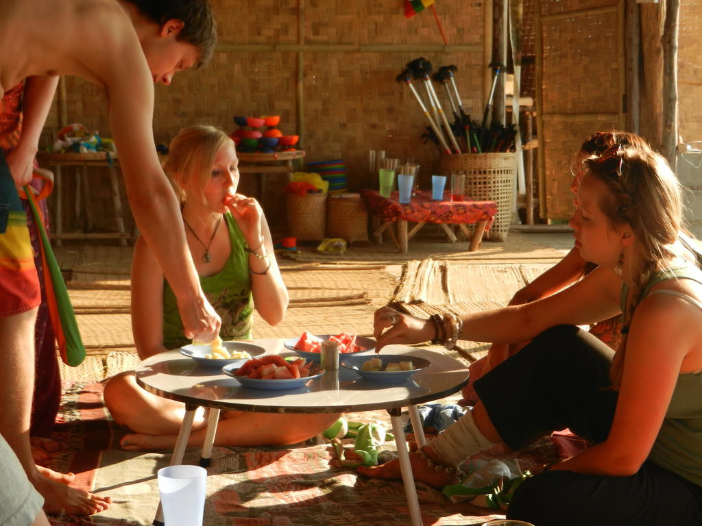Pai Circus Hostel Zewnętrze zdjęcie