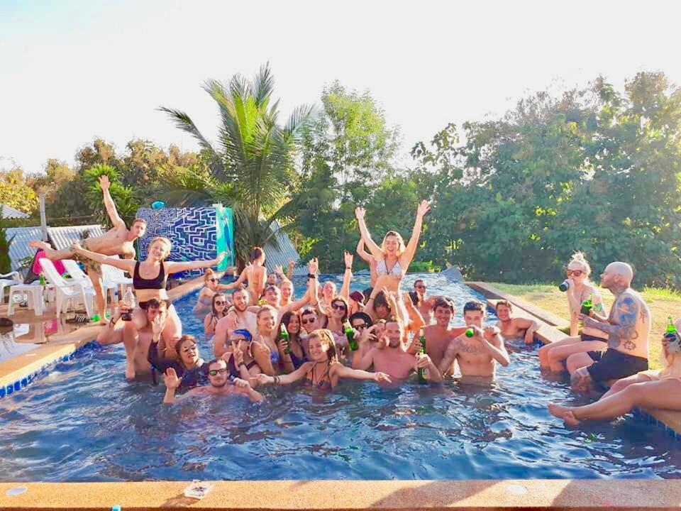 Pai Circus Hostel Zewnętrze zdjęcie